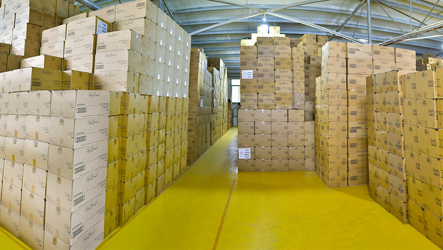 黄瓜视频污版APP下载餐具公司仓库库存